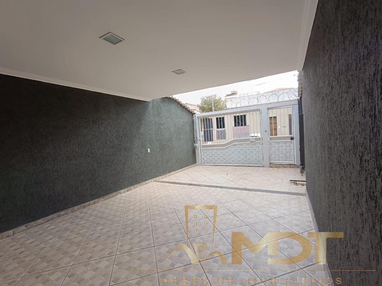 Casa à venda com 3 quartos, 180m² - Foto 62