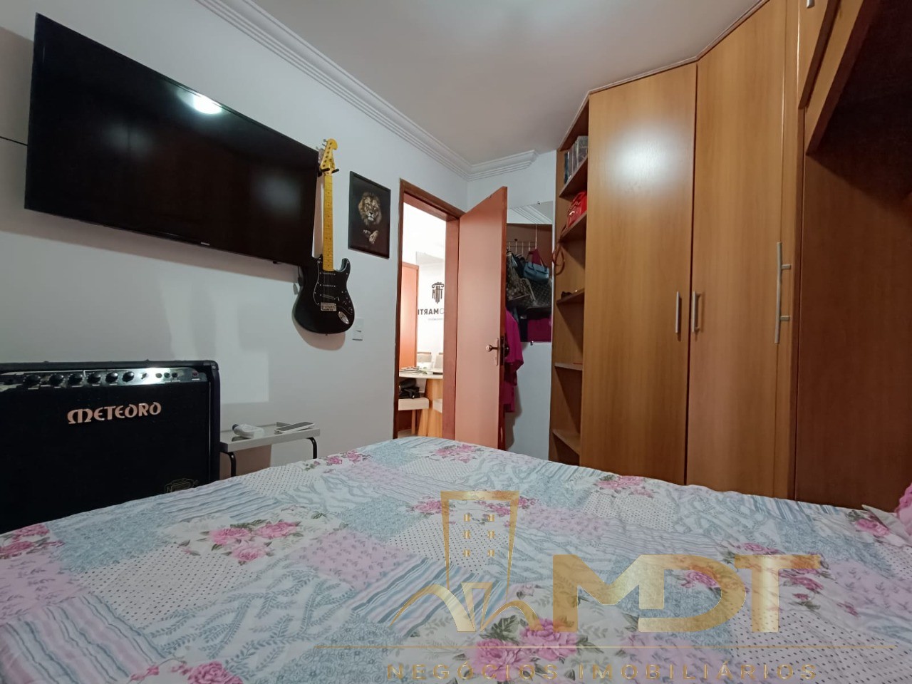 Apartamento à venda com 2 quartos, 40m² - Foto 9