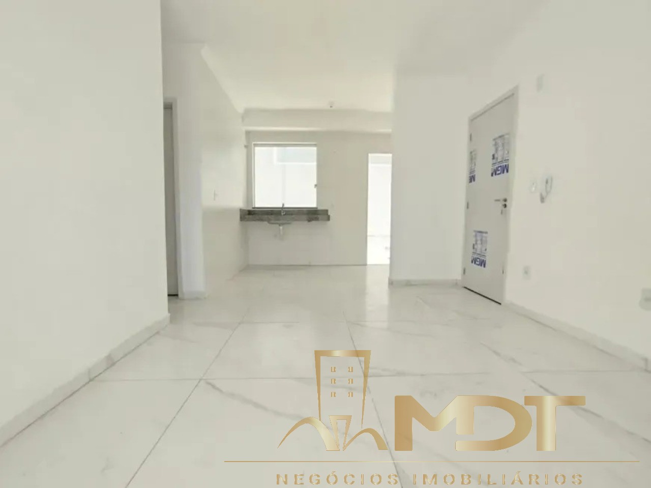 Apartamento à venda com 2 quartos, 120m² - Foto 5