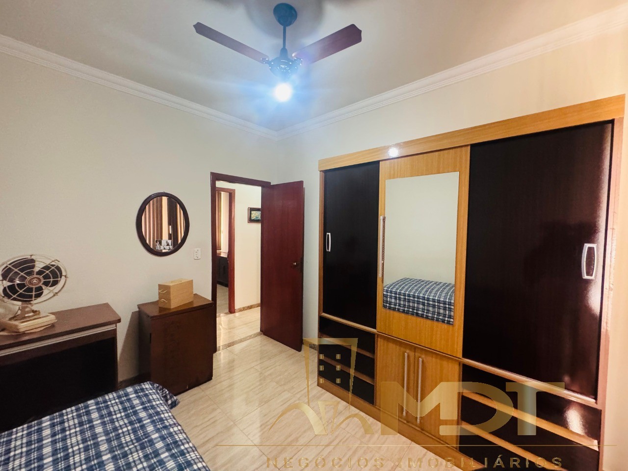 Apartamento à venda com 4 quartos, 96m² - Foto 17