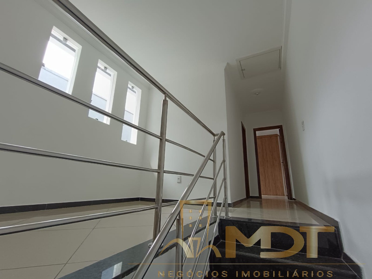 Casa à venda com 3 quartos, 180m² - Foto 41