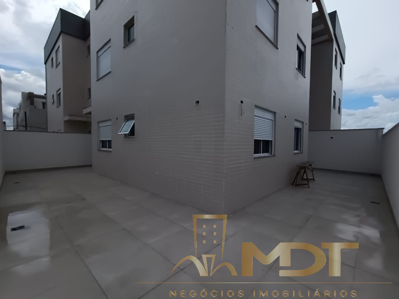 Apartamento, 3 quartos, 160 m² - Foto 2