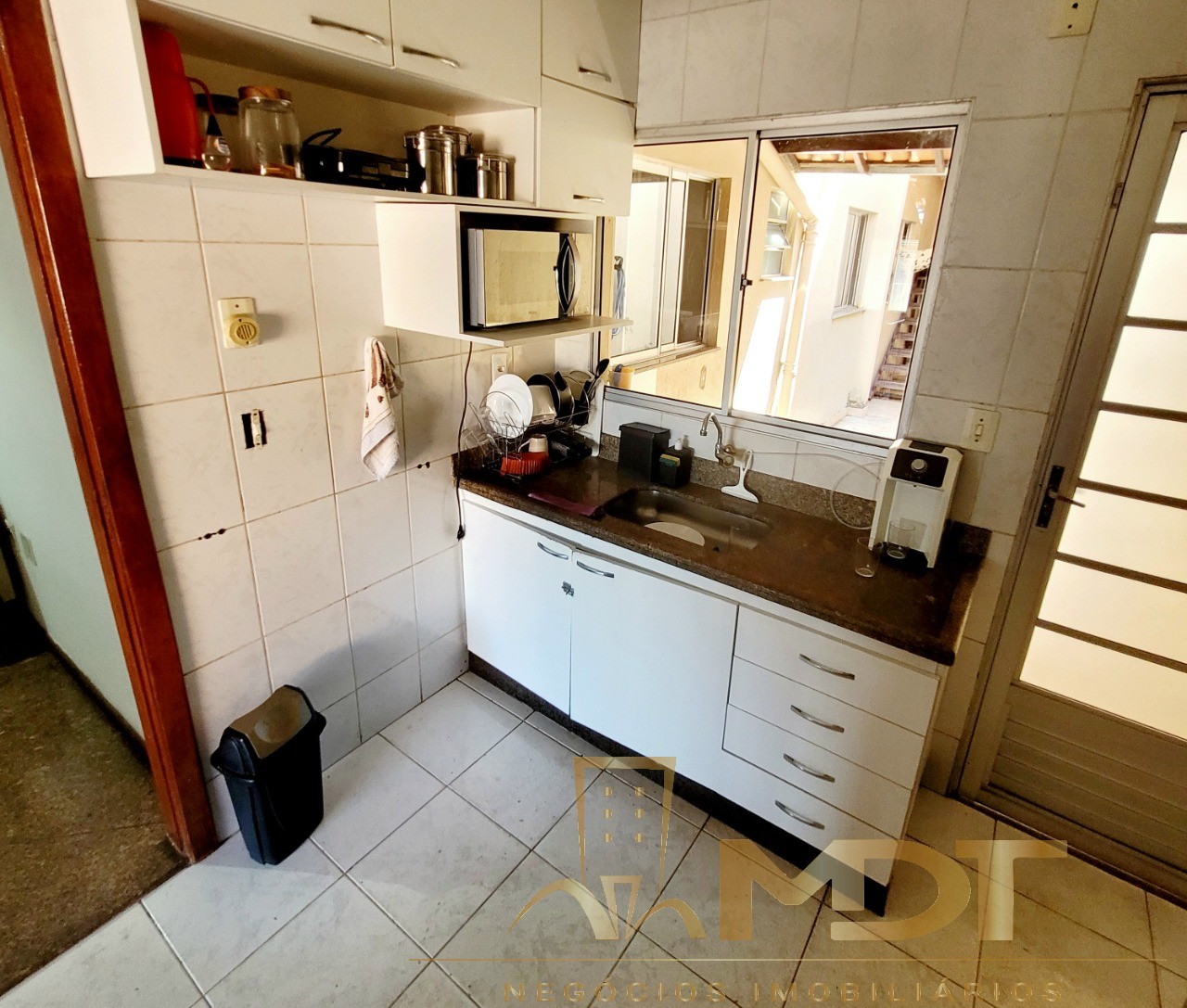 Casa, 3 quartos, 95 m² - Foto 2