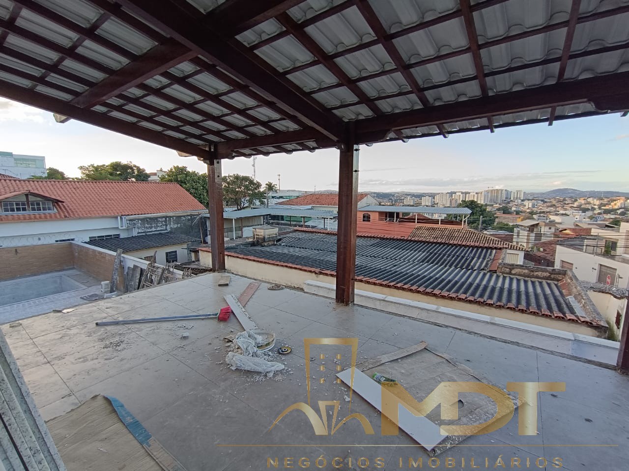 Casa, 7 quartos, 300 m² - Foto 4