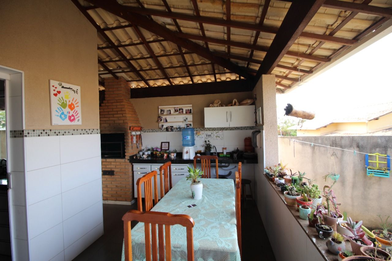 Casa à venda com 3 quartos, 140m² - Foto 12