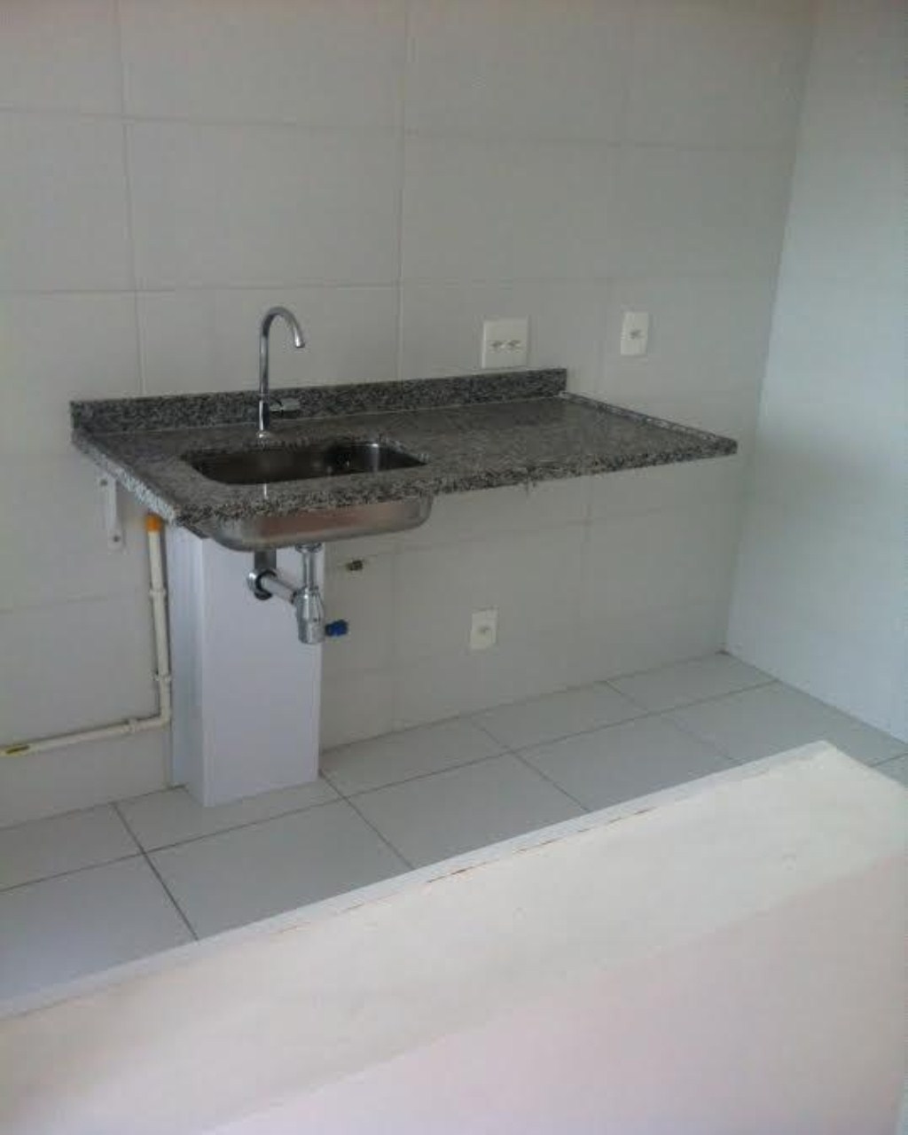 Apartamento à venda com 2 quartos, 45m² - Foto 2