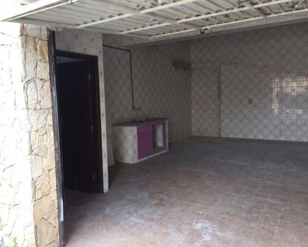 Casa à venda e aluguel com 5 quartos, 300m² - Foto 5