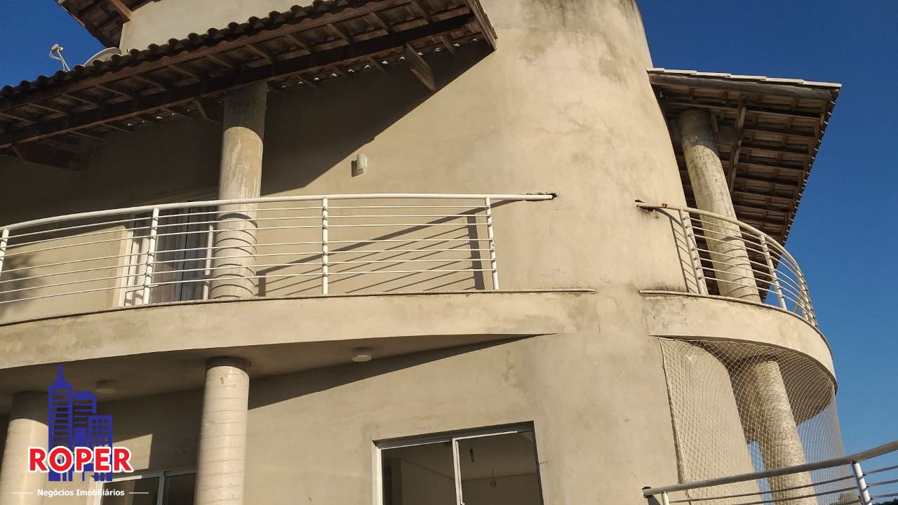 Casa à venda com 4 quartos, 400m² - Foto 3