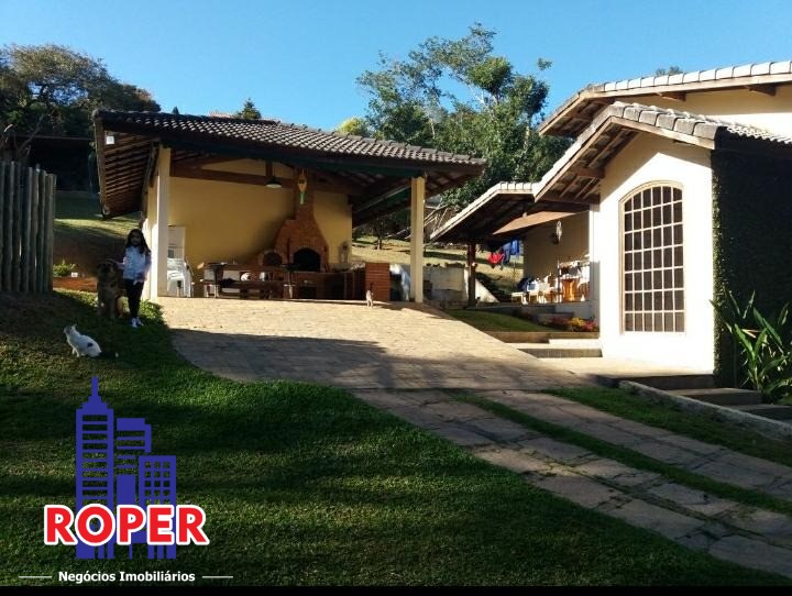 Casa à venda com 4 quartos, 1500m² - Foto 3