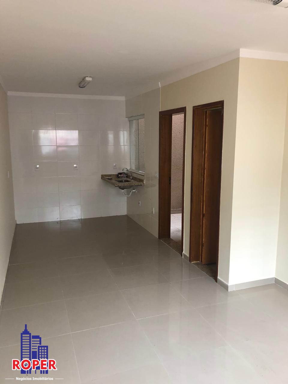 Casa à venda com 3 quartos, 65m² - Foto 11