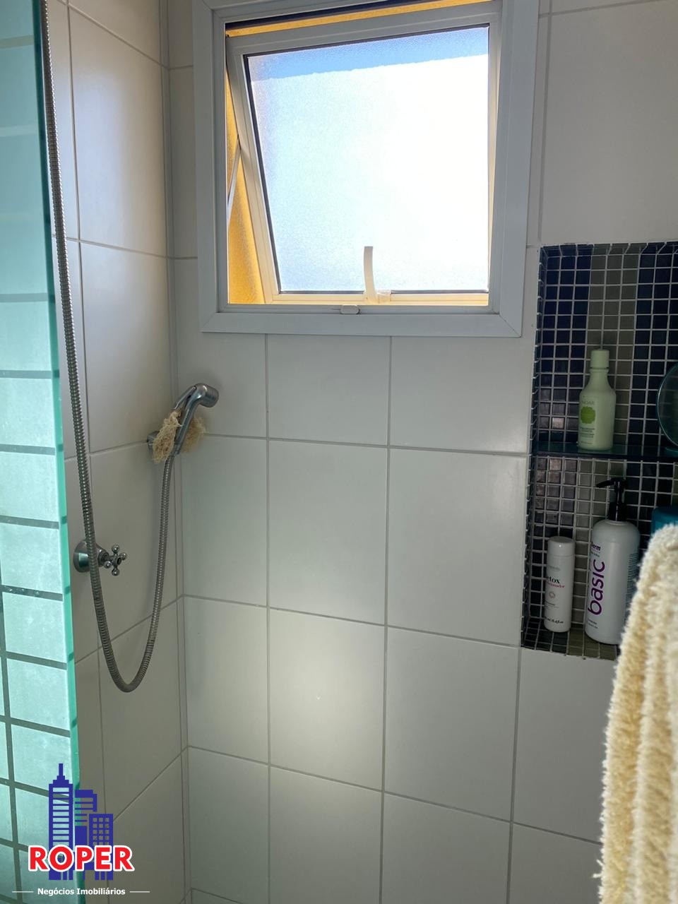 Apartamento à venda com 2 quartos, 44m² - Foto 8