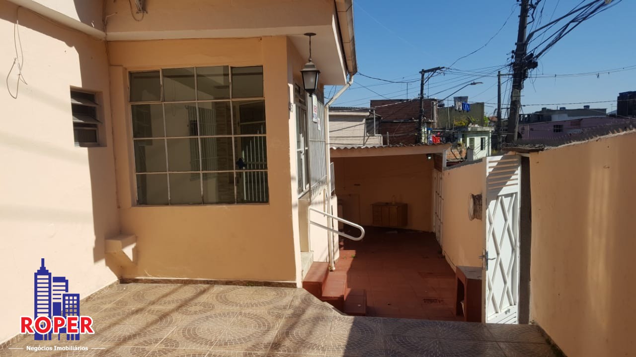 Casa à venda com 2 quartos, 167m² - Foto 2