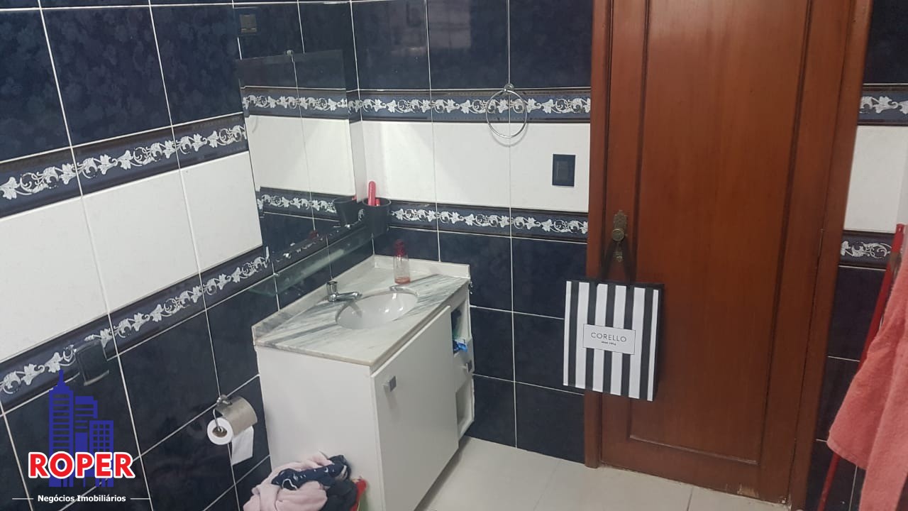 Casa à venda com 3 quartos, 195m² - Foto 16