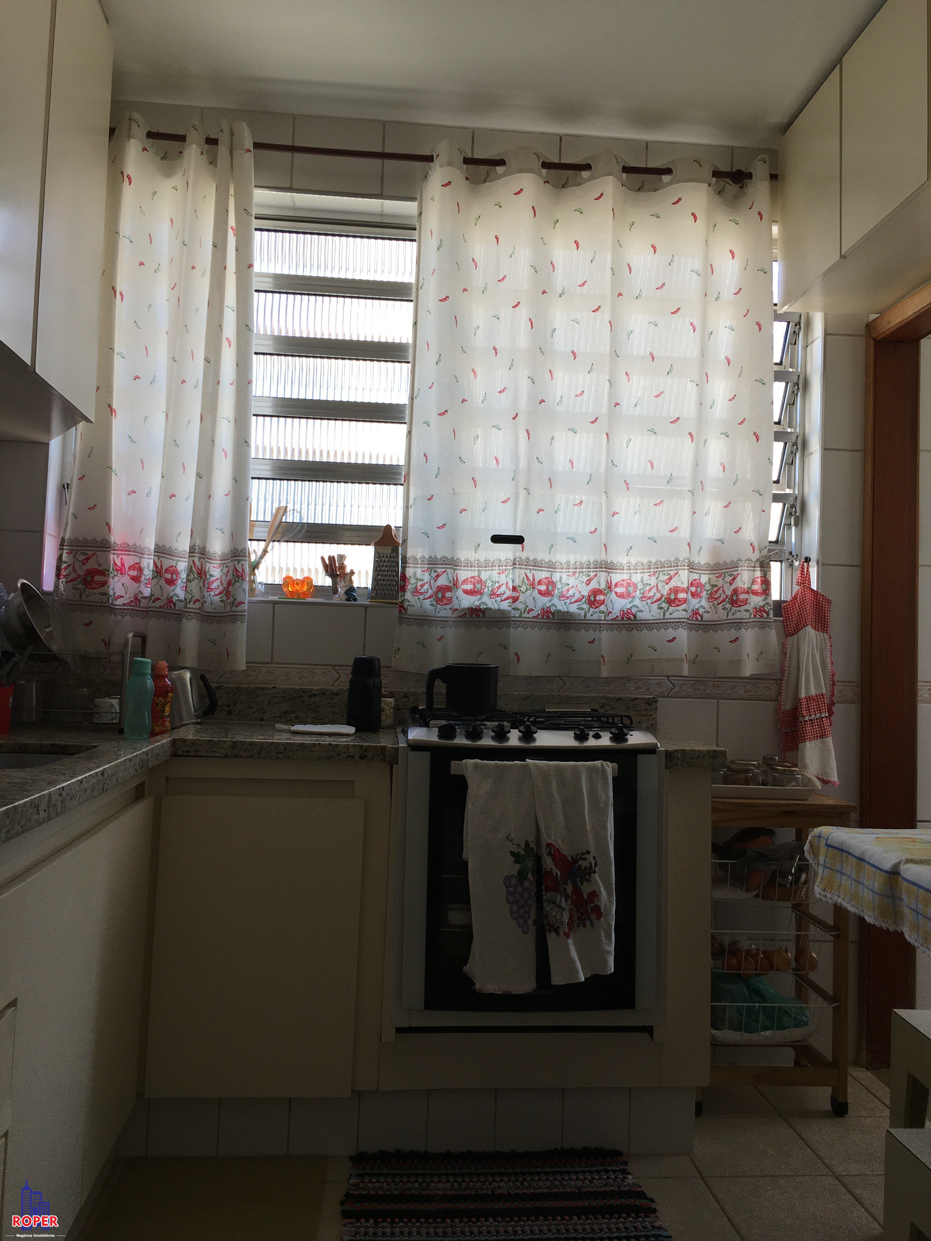 Apartamento à venda com 3 quartos, 75m² - Foto 15