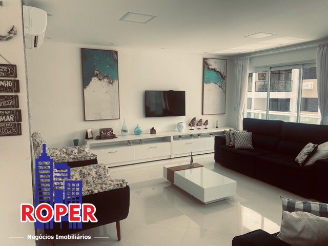 Apartamento à venda com 3 quartos, 180m² - Foto 1