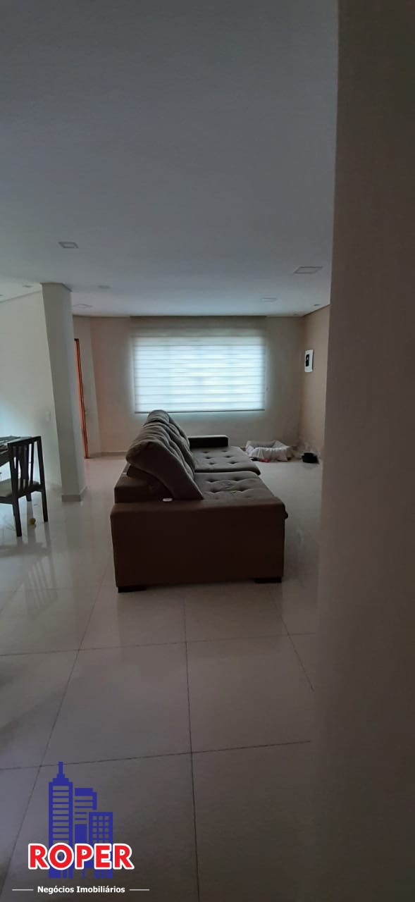 Casa à venda com 3 quartos, 240m² - Foto 8