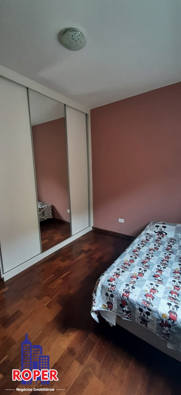 Casa à venda com 3 quartos, 240m² - Foto 19