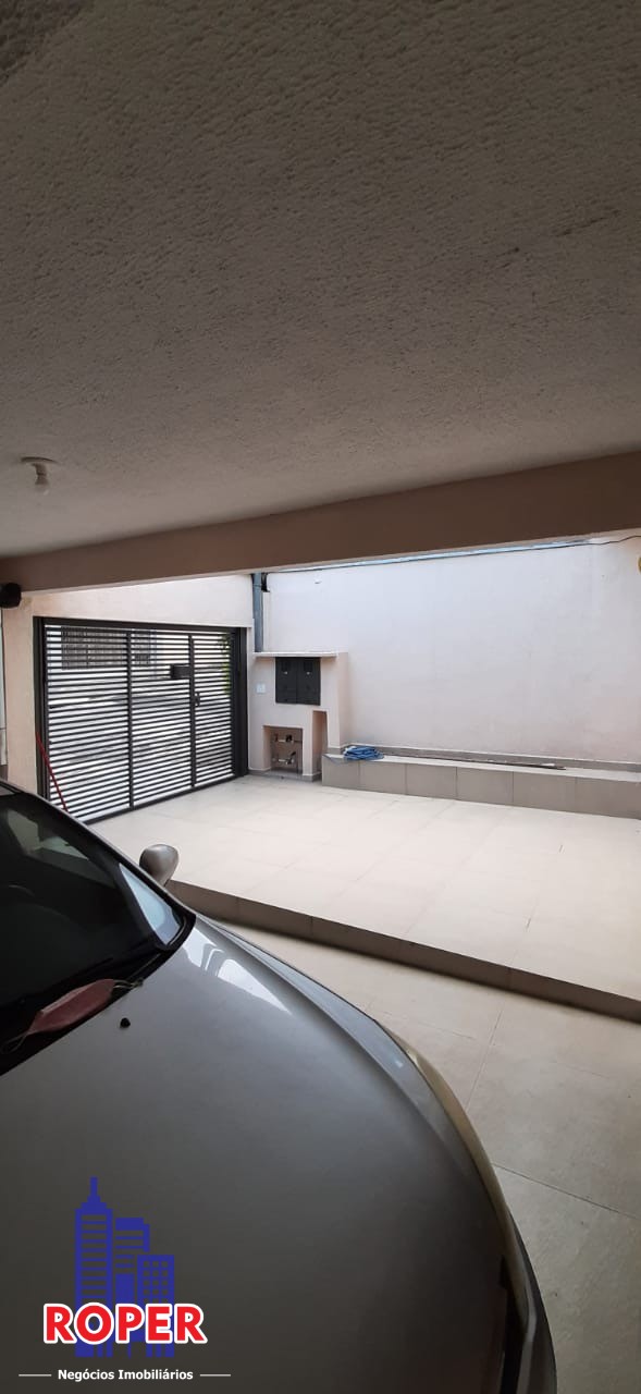 Casa à venda com 3 quartos, 240m² - Foto 4