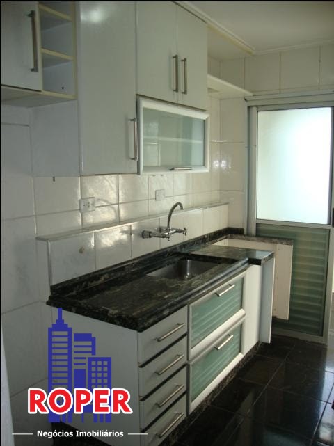 Apartamento à venda com 2 quartos, 62m² - Foto 12