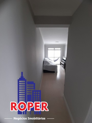 Apartamento à venda com 3 quartos, 70m² - Foto 4