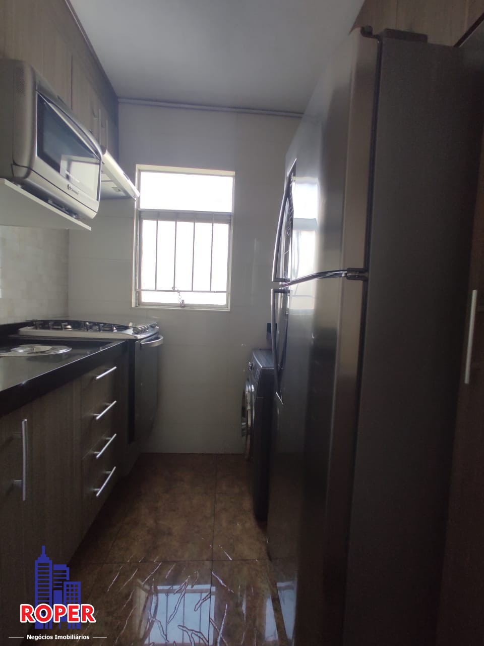 Apartamento à venda com 2 quartos, 45m² - Foto 2