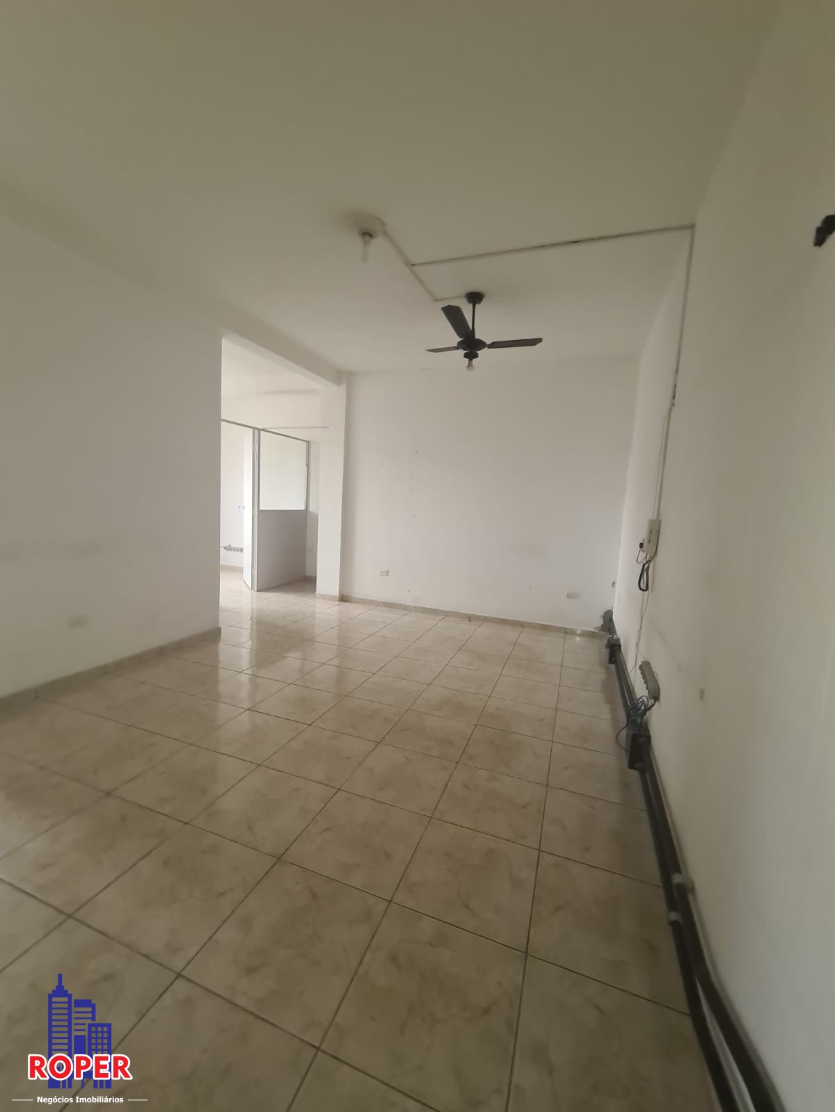 Casa à venda com 3 quartos, 344m² - Foto 7