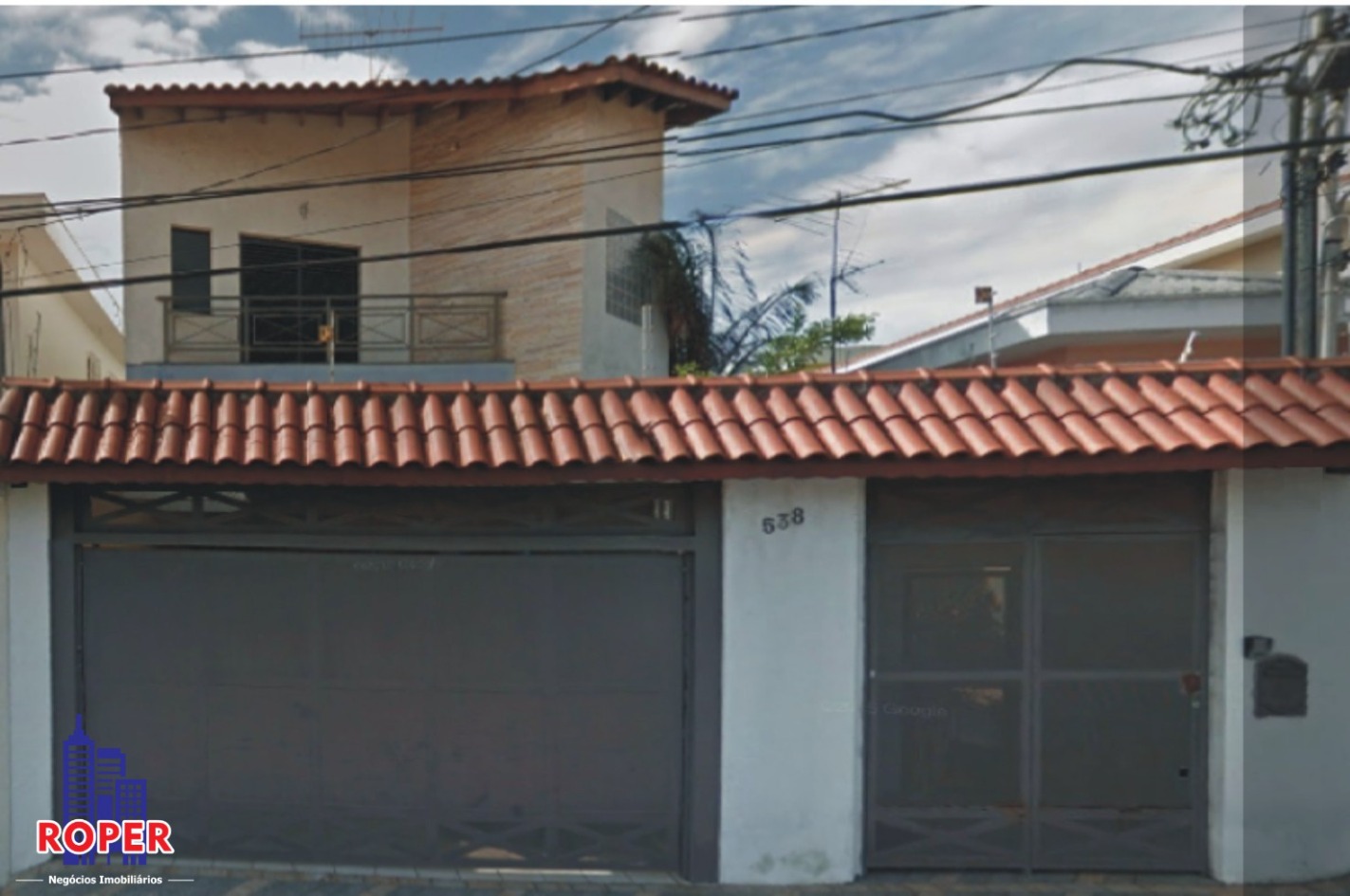 Casa à venda e aluguel com 3 quartos, 319m² - Foto 2