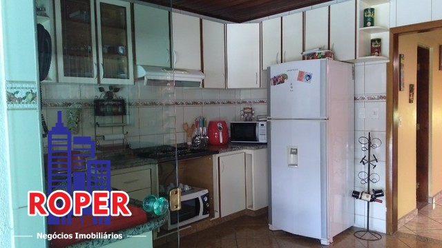 Chácara à venda com 4 quartos, 450m² - Foto 7