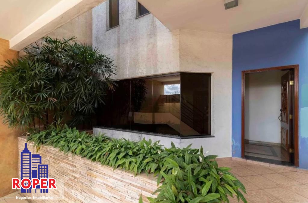 Casa à venda e aluguel com 3 quartos, 319m² - Foto 40