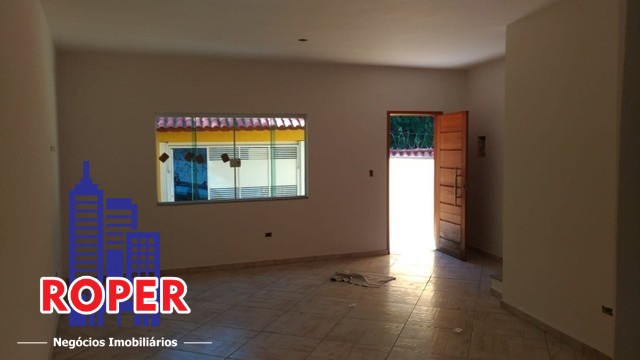 Casa à venda com 3 quartos, 100m² - Foto 3