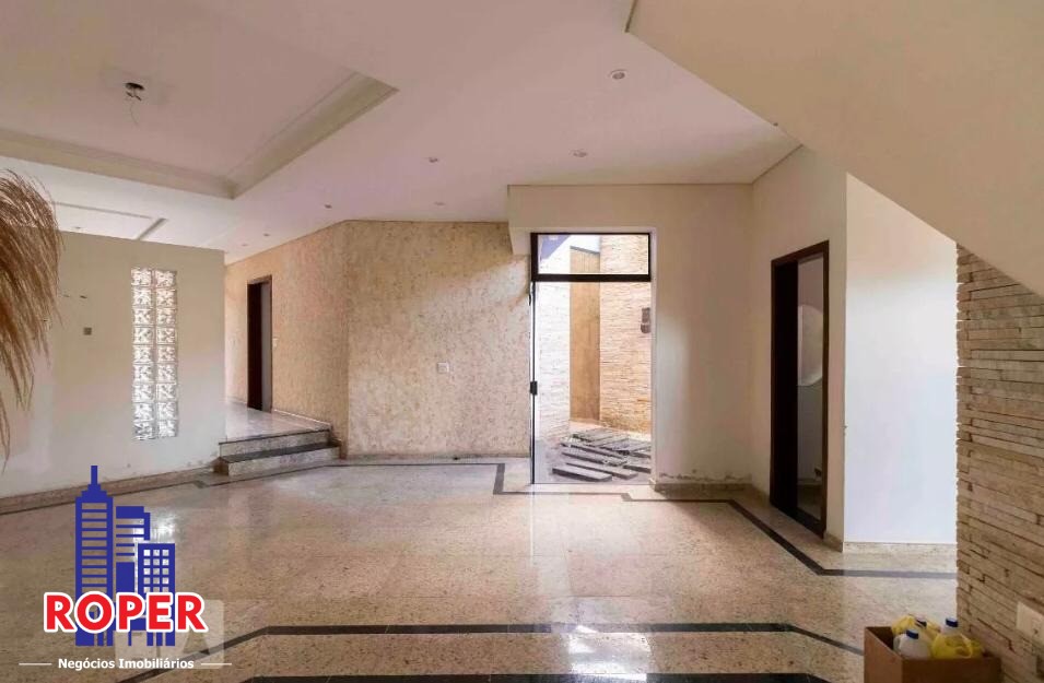 Casa à venda e aluguel com 3 quartos, 319m² - Foto 20