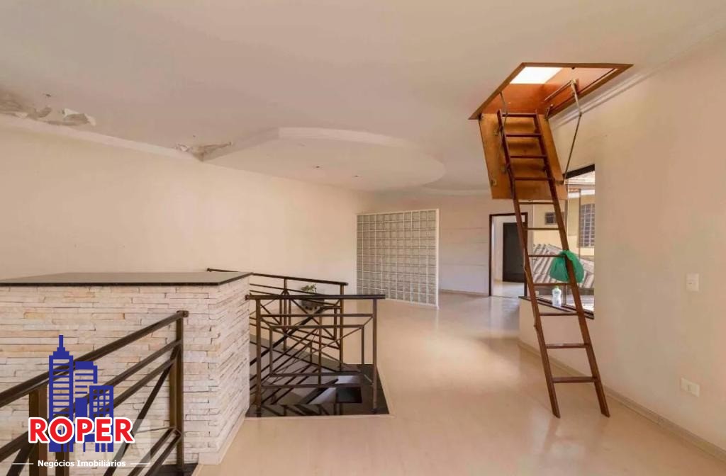 Casa à venda e aluguel com 3 quartos, 319m² - Foto 22