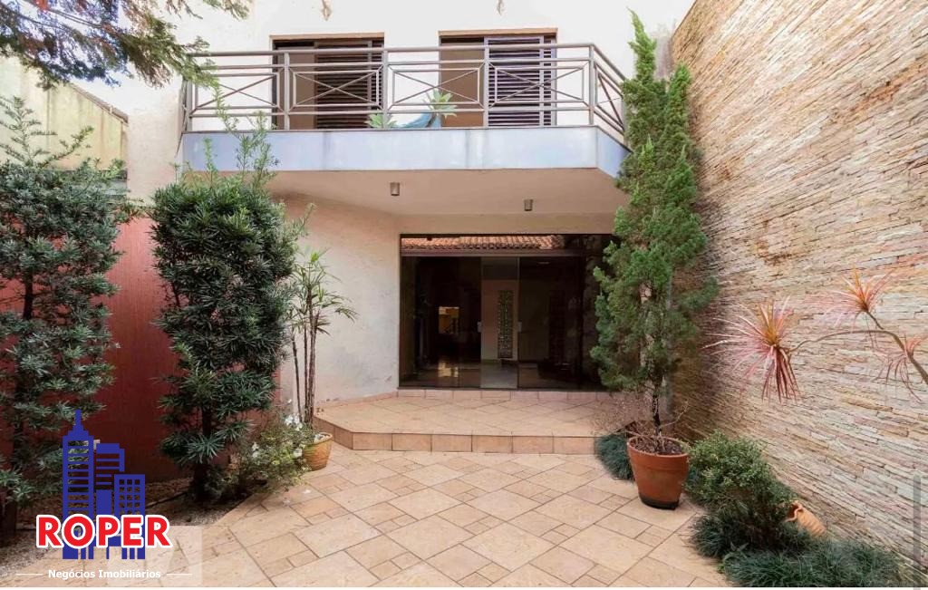 Casa à venda e aluguel com 3 quartos, 319m² - Foto 39