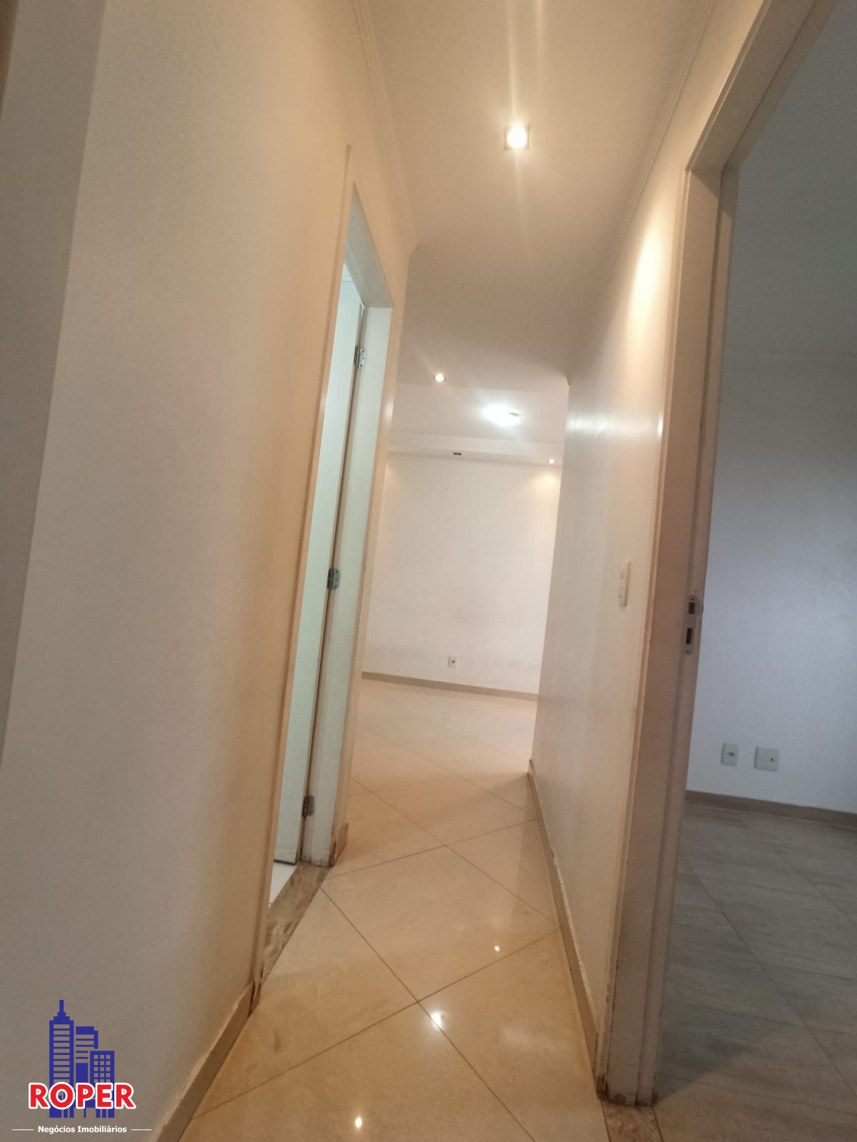 Cobertura à venda com 2 quartos, 110m² - Foto 11