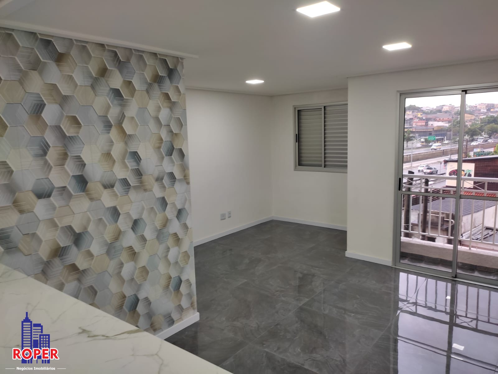 Apartamento à venda com 2 quartos, 56m² - Foto 2