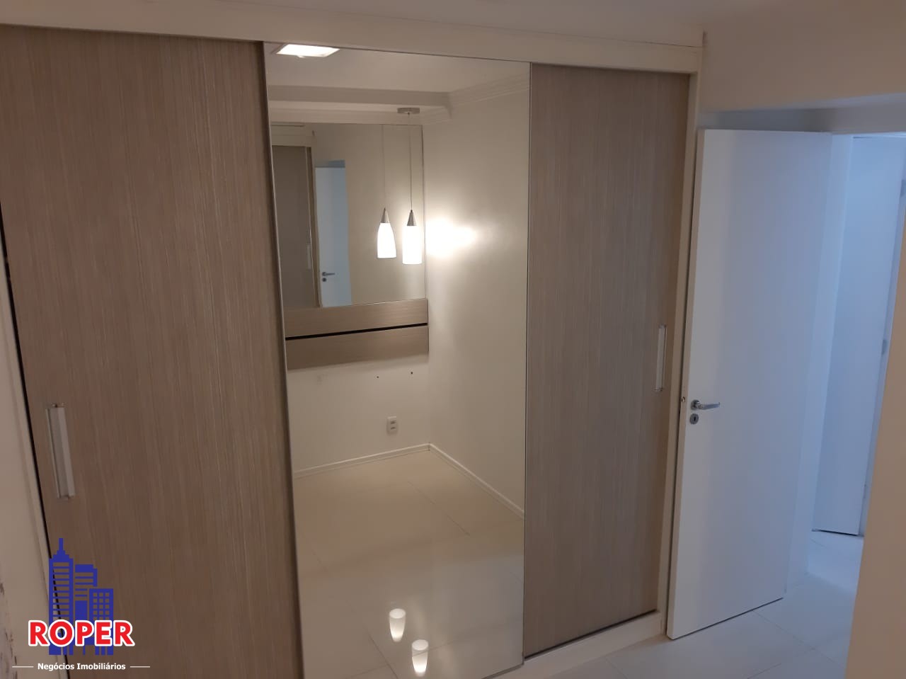 Apartamento à venda com 2 quartos, 44m² - Foto 12