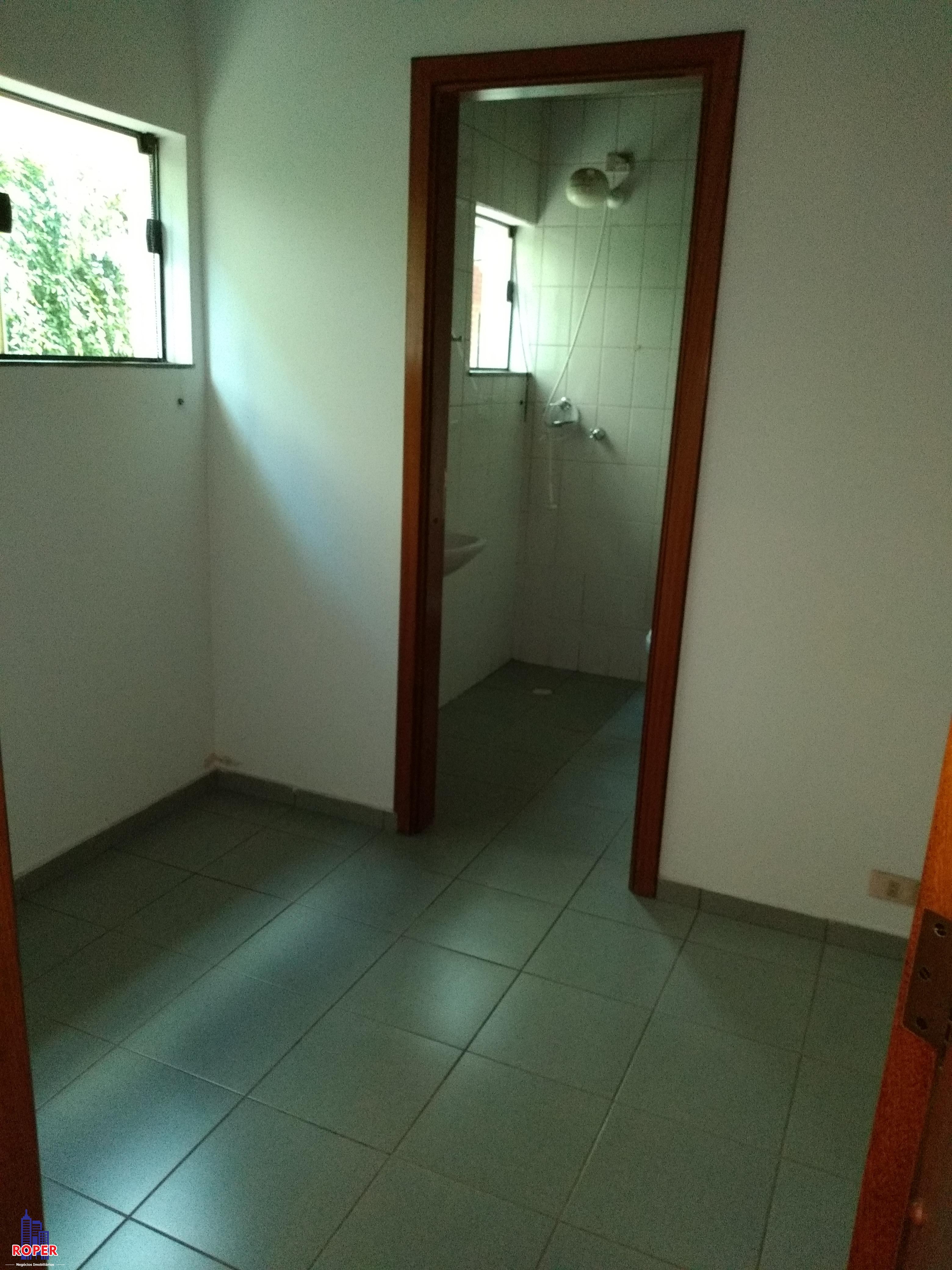 Casa à venda com 3 quartos, 1000m² - Foto 15