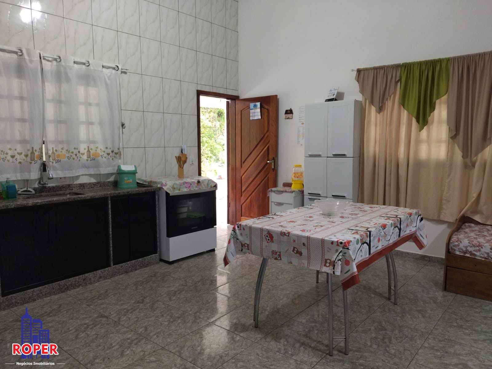 Chácara à venda com 4 quartos, 5000m² - Foto 11