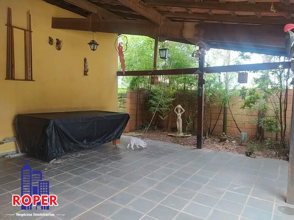 Chácara à venda com 3 quartos, 2500m² - Foto 9