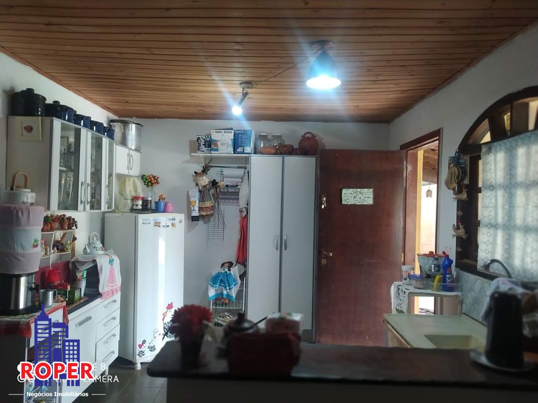 Chácara à venda com 3 quartos, 2500m² - Foto 7