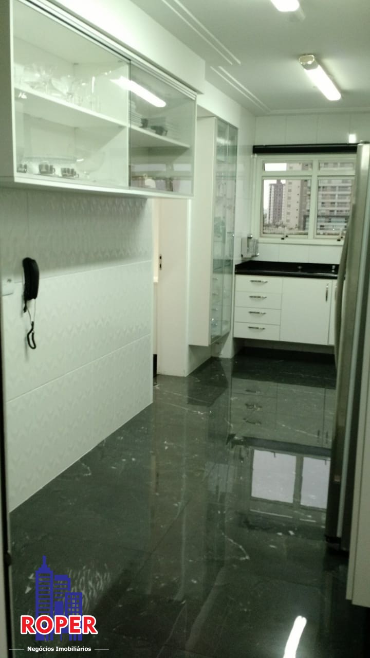 Apartamento à venda e aluguel com 3 quartos, 178m² - Foto 19