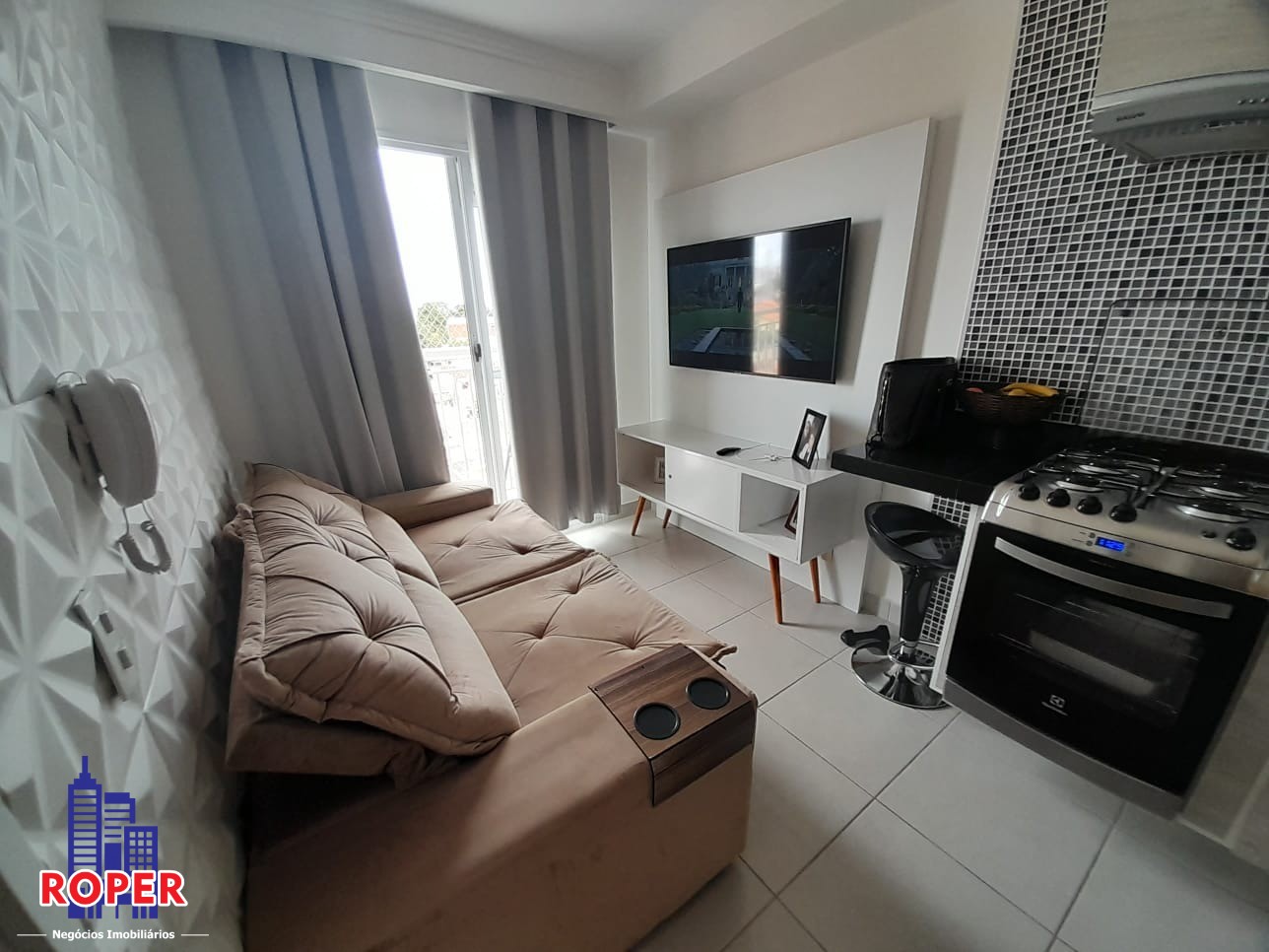 Apartamento à venda com 1 quarto, 28m² - Foto 1