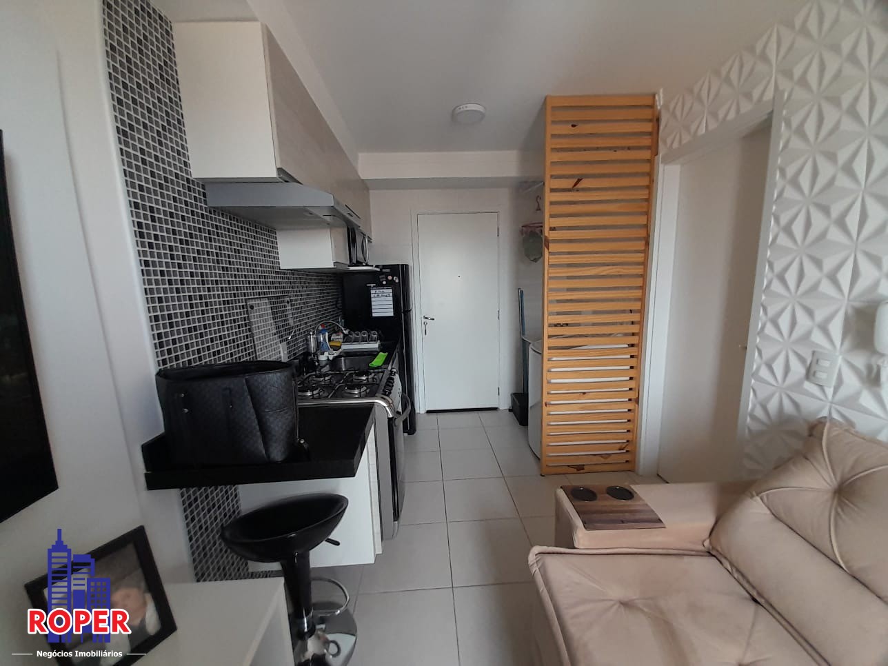 Apartamento à venda com 1 quarto, 28m² - Foto 4