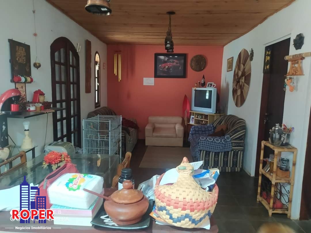 Chácara à venda com 3 quartos, 2500m² - Foto 17