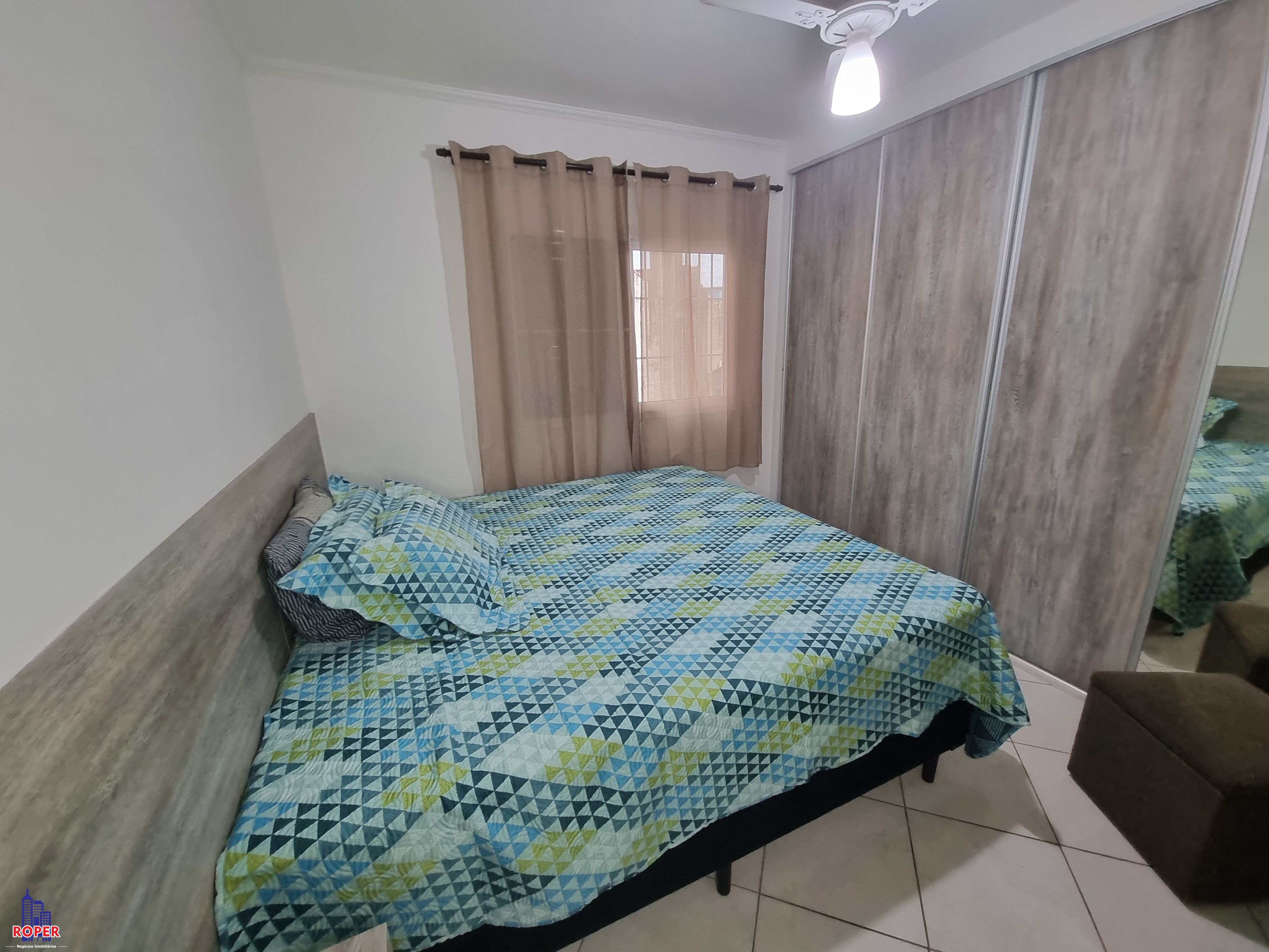 Casa à venda com 2 quartos, 120m² - Foto 13