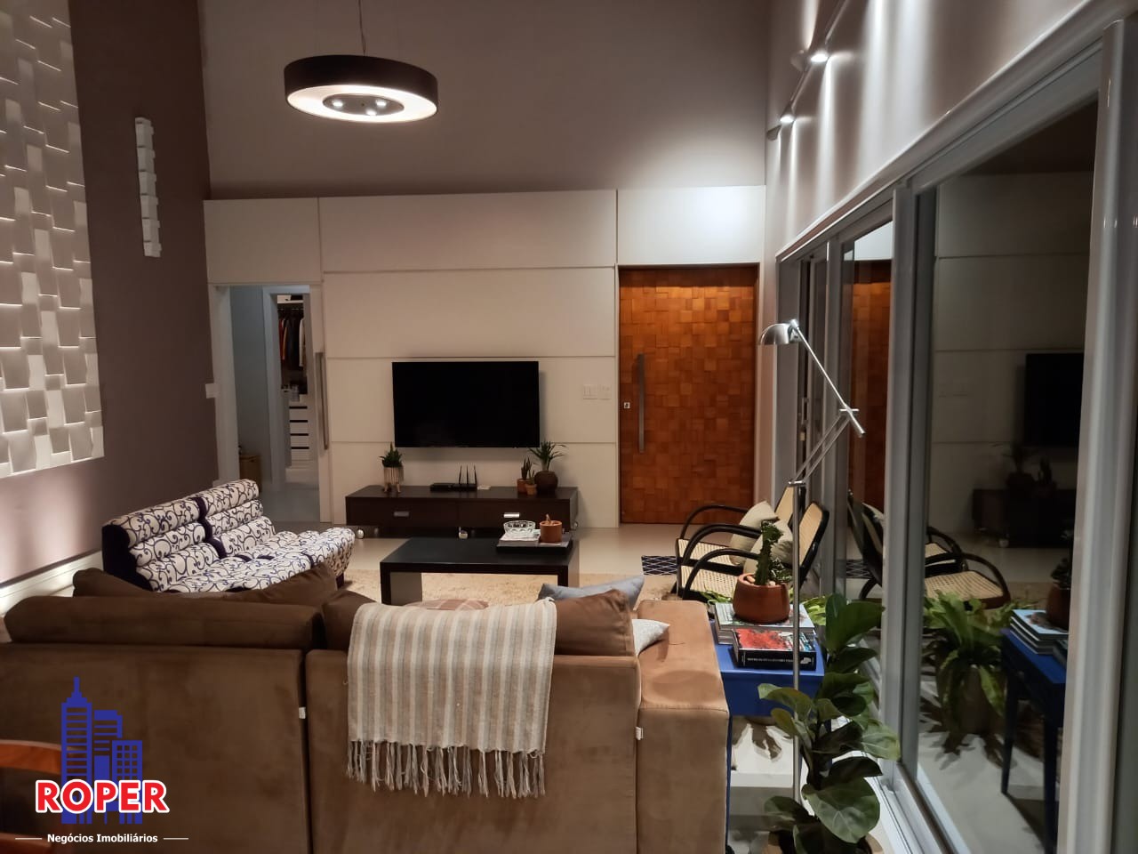 Casa à venda com 3 quartos, 700m² - Foto 29