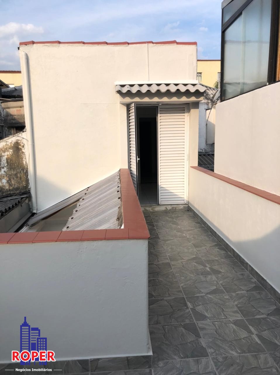 Casa à venda e aluguel com 3 quartos, 100m² - Foto 14