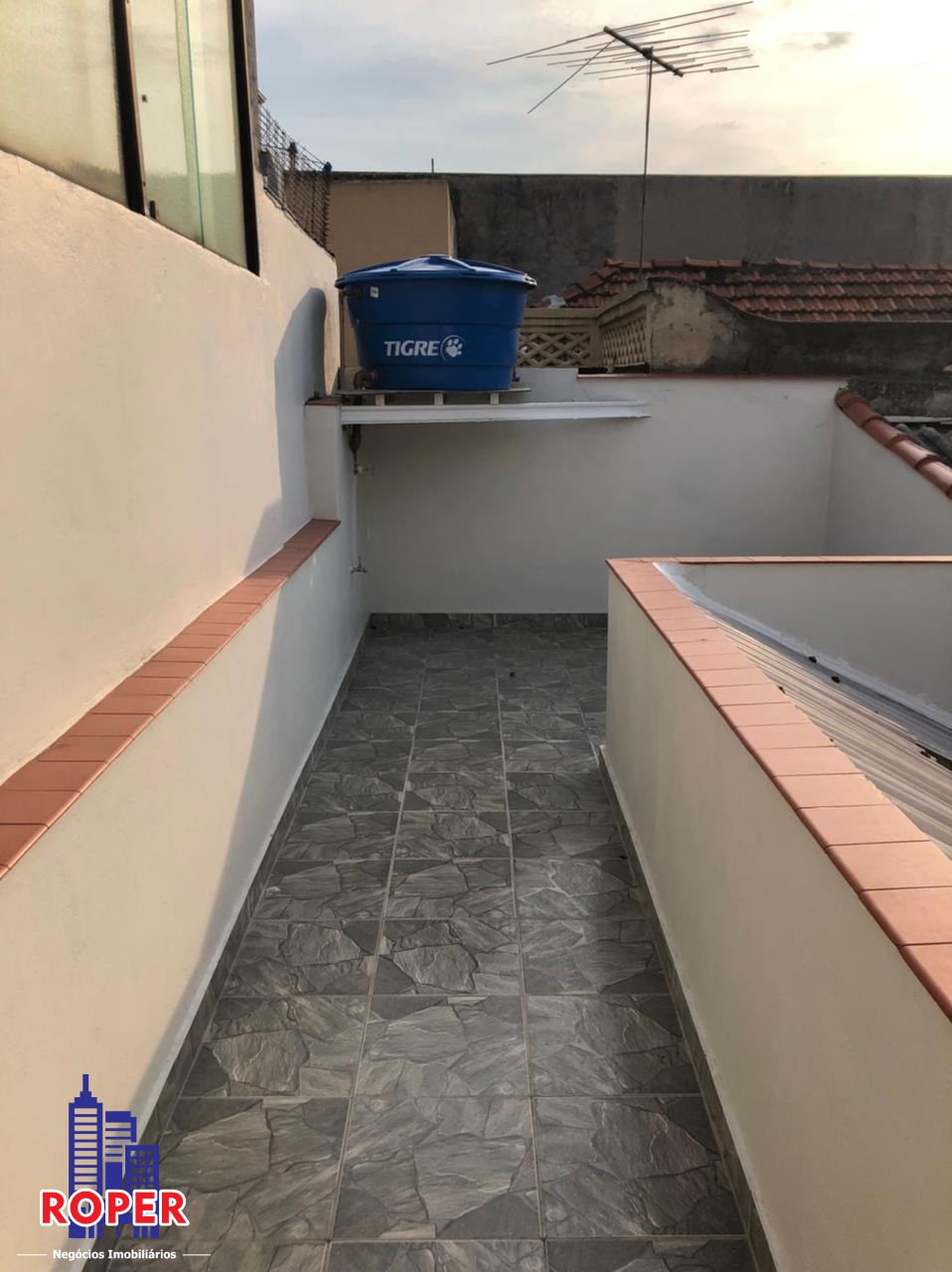 Casa à venda e aluguel com 3 quartos, 100m² - Foto 13