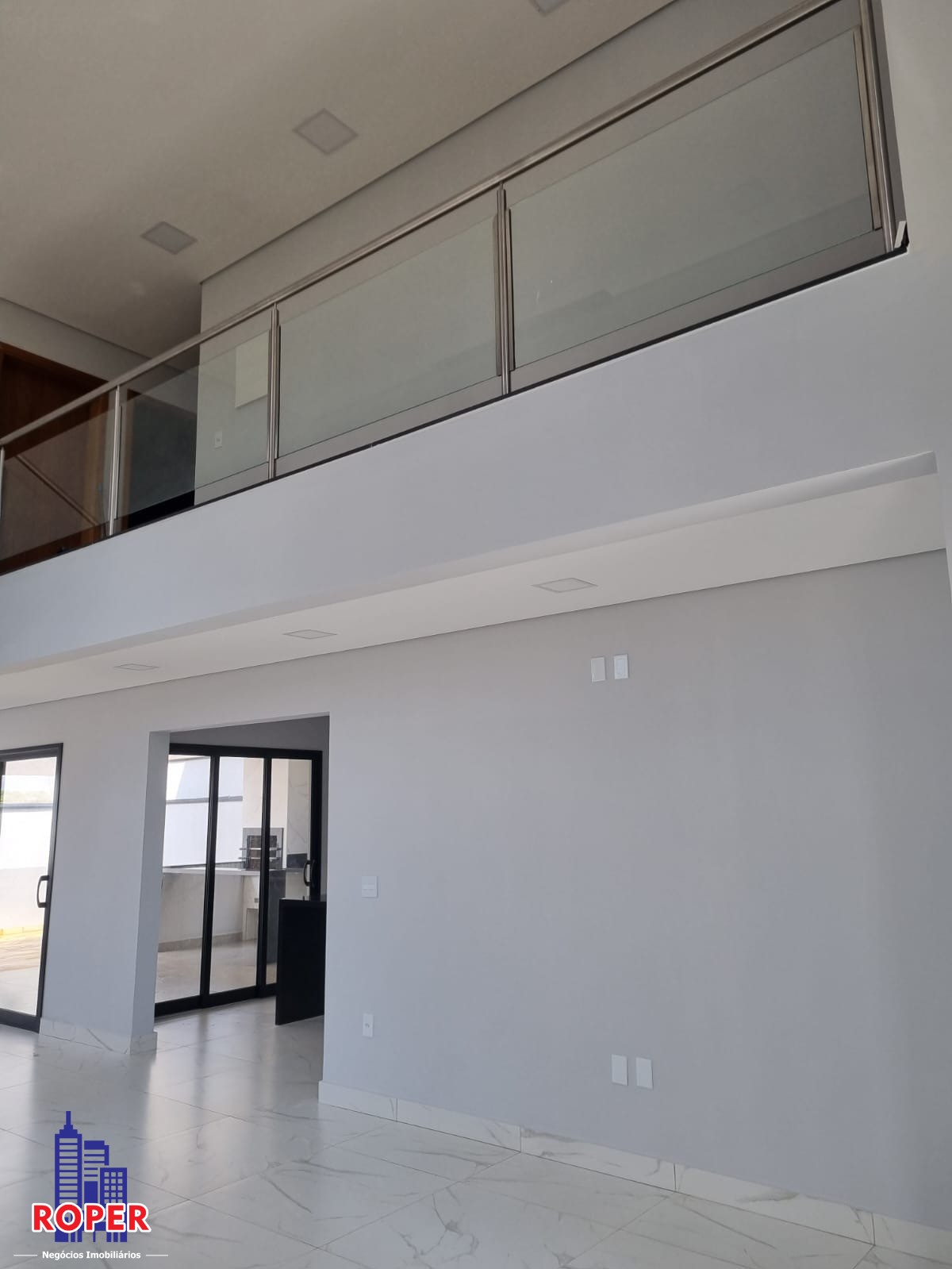 Casa à venda com 4 quartos, 282m² - Foto 16