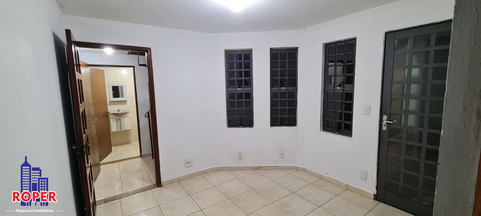 Casa à venda com 3 quartos, 220m² - Foto 17